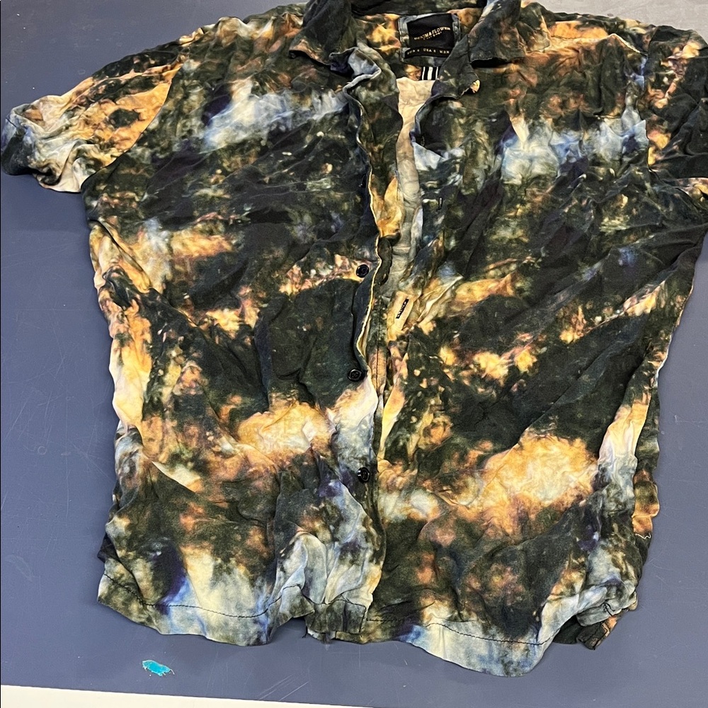 Denim & Flower Multicolor Tie-Dye Casual Button Down Shirt